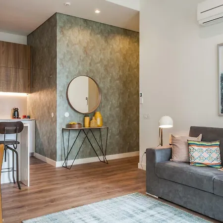 Exclusive 1 Bedroom Flat In The Heart Of 아파트 *