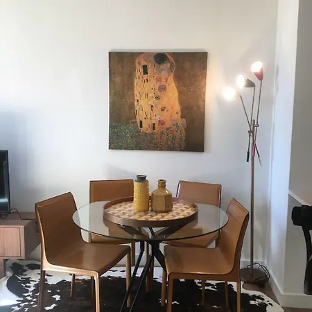 Exclusive 1 Bedroom Flat In The Heart Of