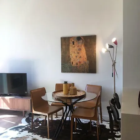 Exclusive 1 Bedroom Flat In The Heart Of Apartment