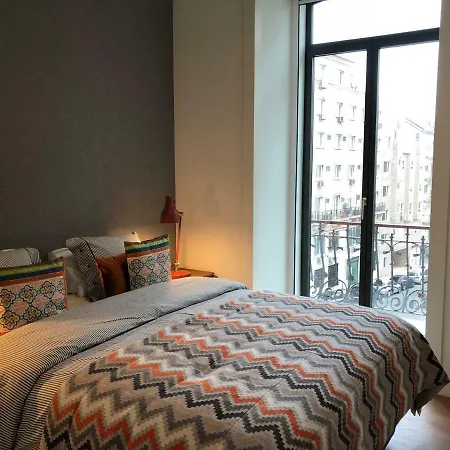 Exclusive 1 Bedroom Flat In The Heart Of * Lisbon
